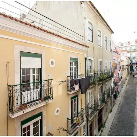 Bairro Alto ליסבון